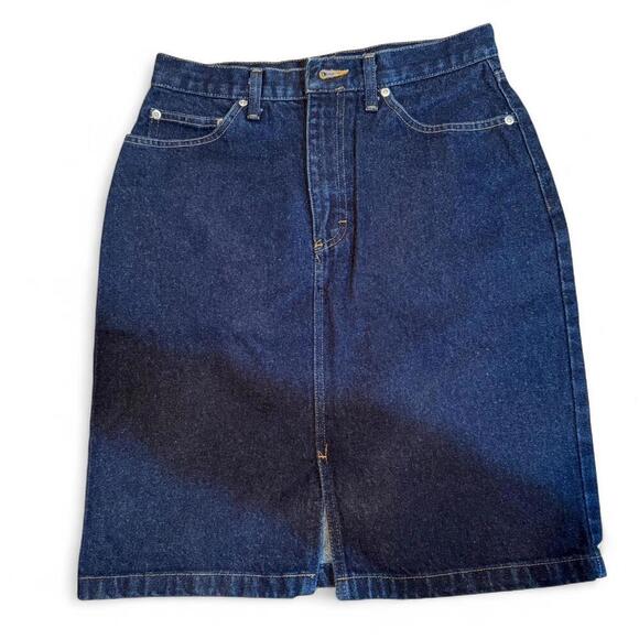 High Sierra Dresses & Skirts - Vintage dark wash High Sierra denim skirt